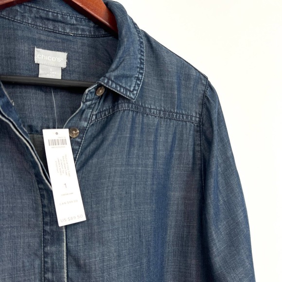 NEW Chico's Womens Size 1 Medium US 8 Blue Denim Blouse Shirt Top Winter Cozy - Picture 4 of 9
